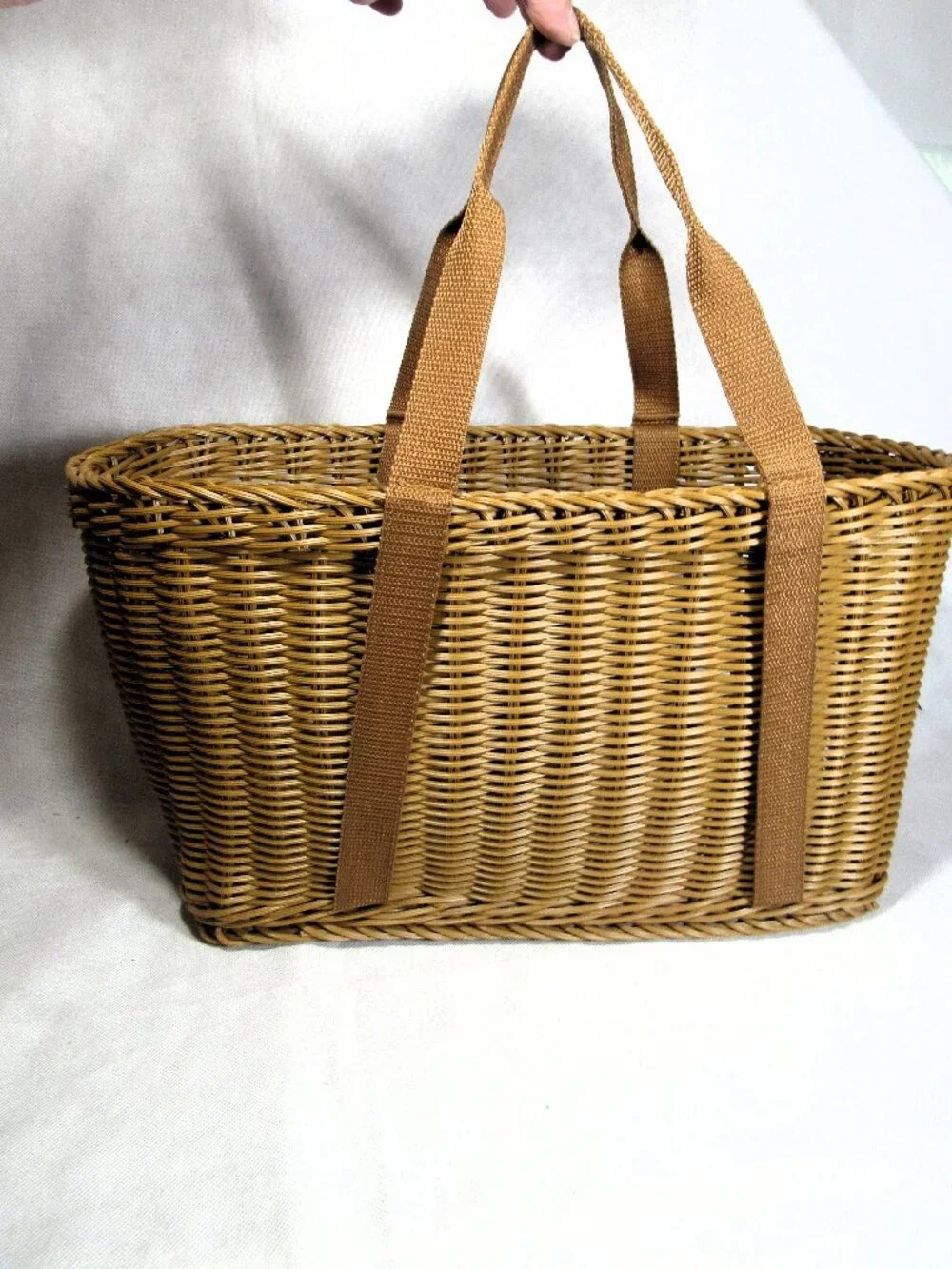 WOVEN BASKET TOTE, 15